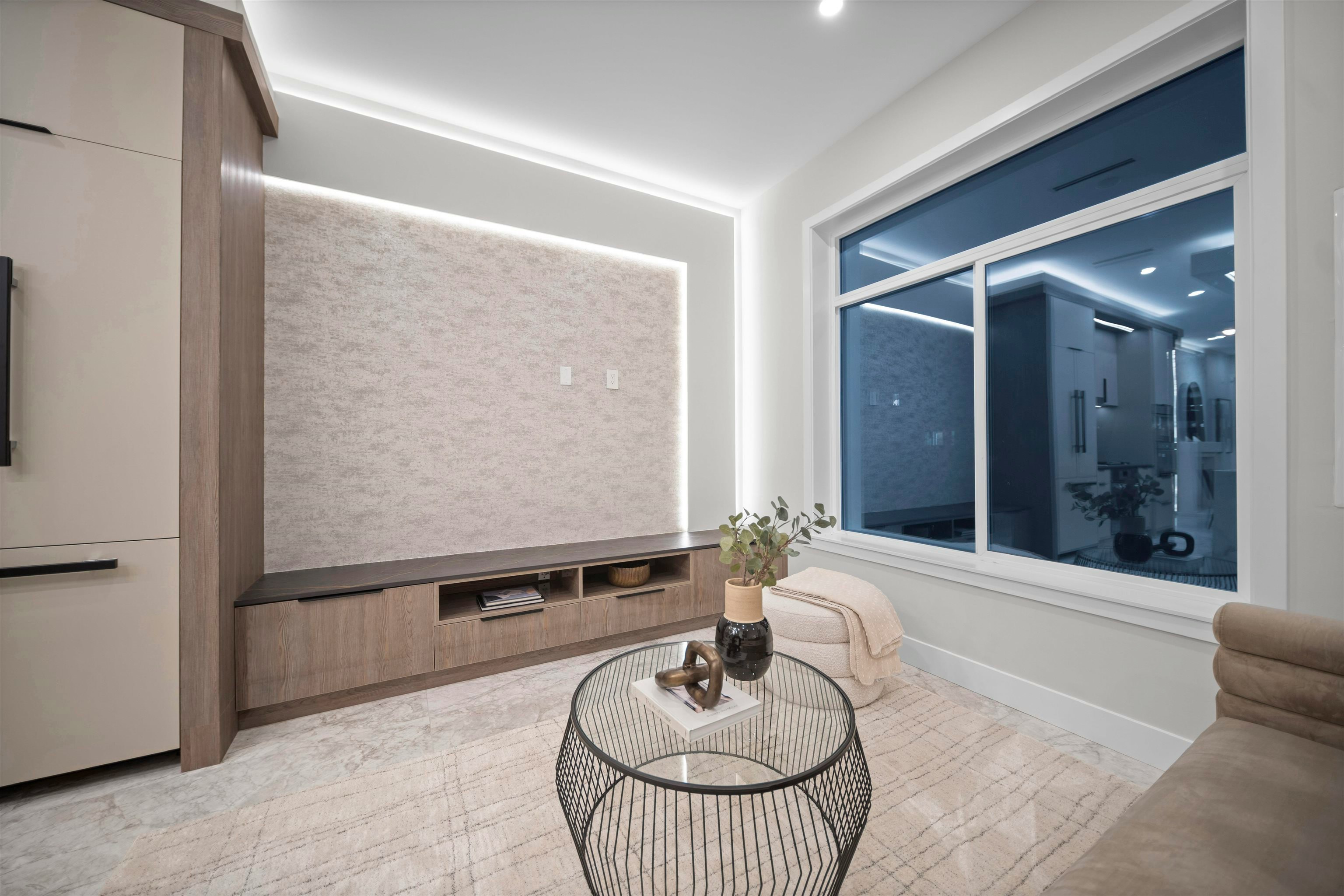 2455 W 10th Avenue, Vancouver, BC, V6K 2J4 - 30