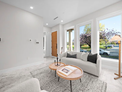 2455 W 10th Avenue - 4