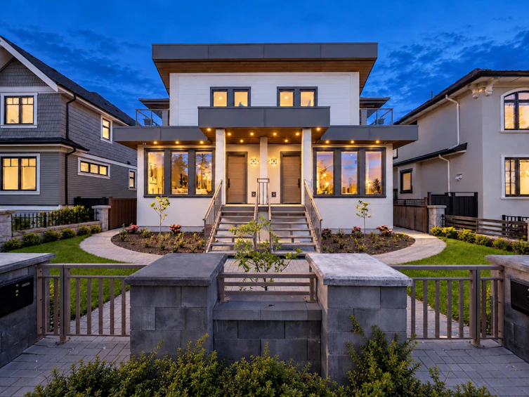 2455 W 10th Avenue, Vancouver, BC, V6K 2J4 - 37