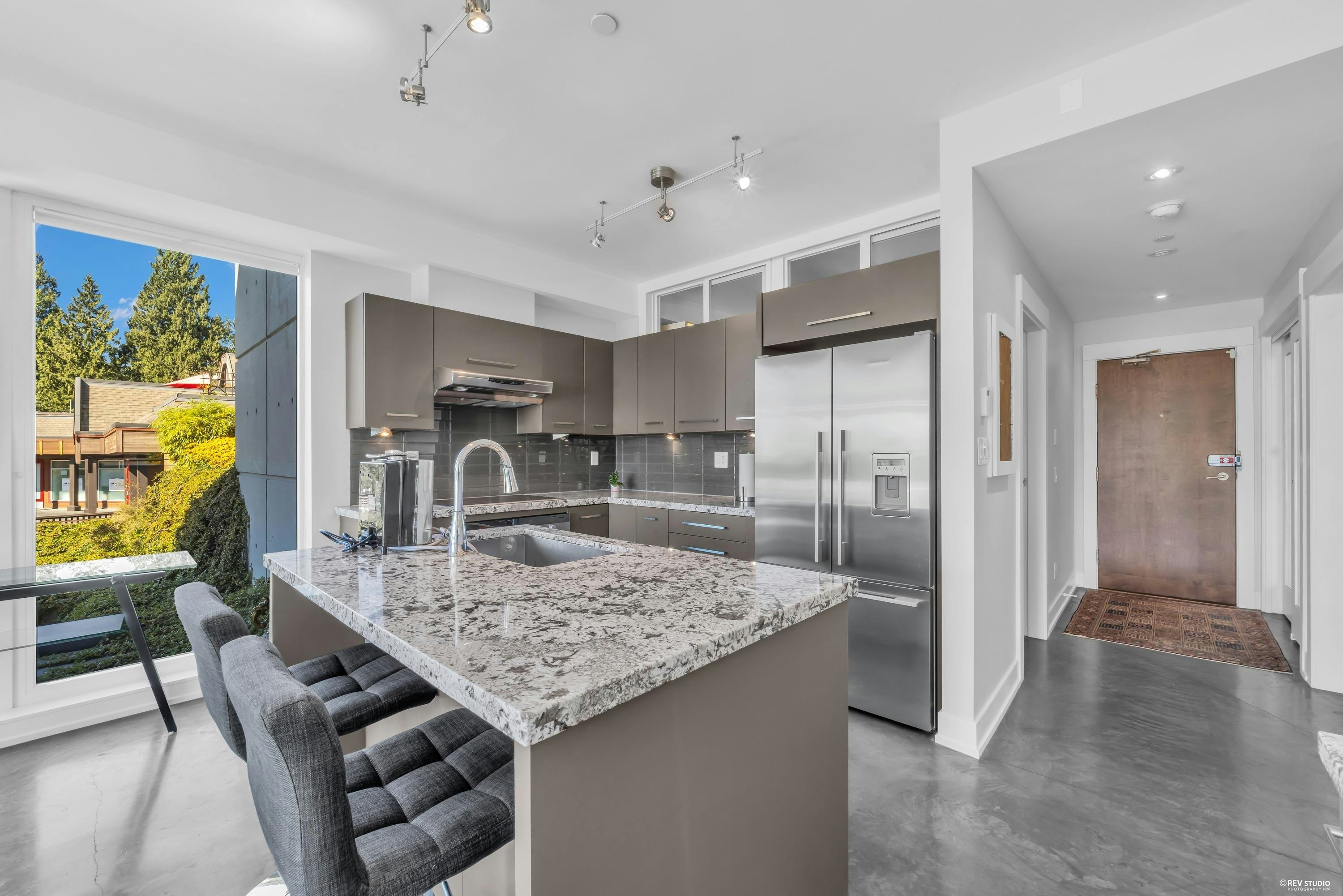 201-650 Evergreen Place - 5