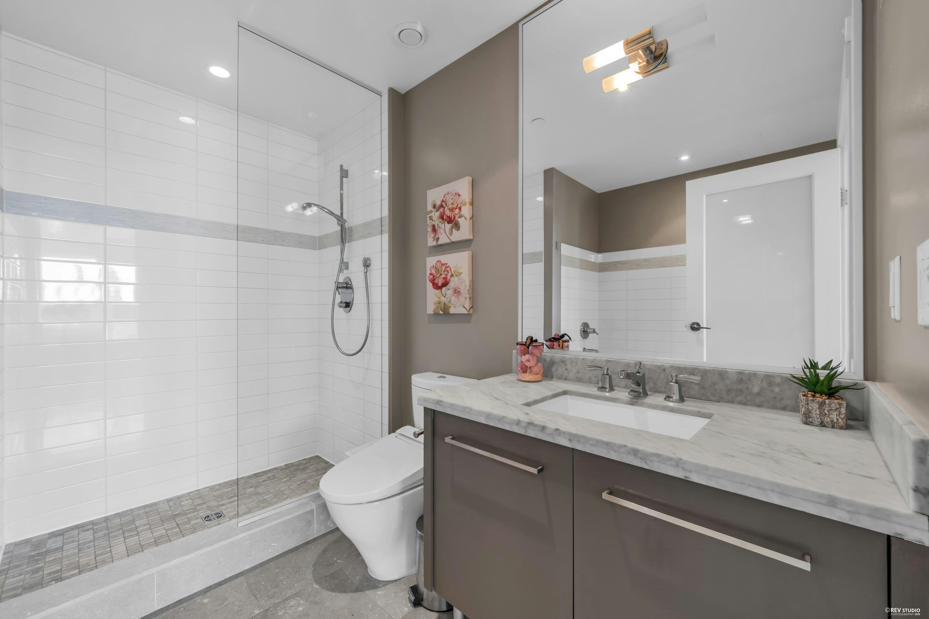201-650 Evergreen Place, North Vancouver, BC, V7N 0A5 - 22