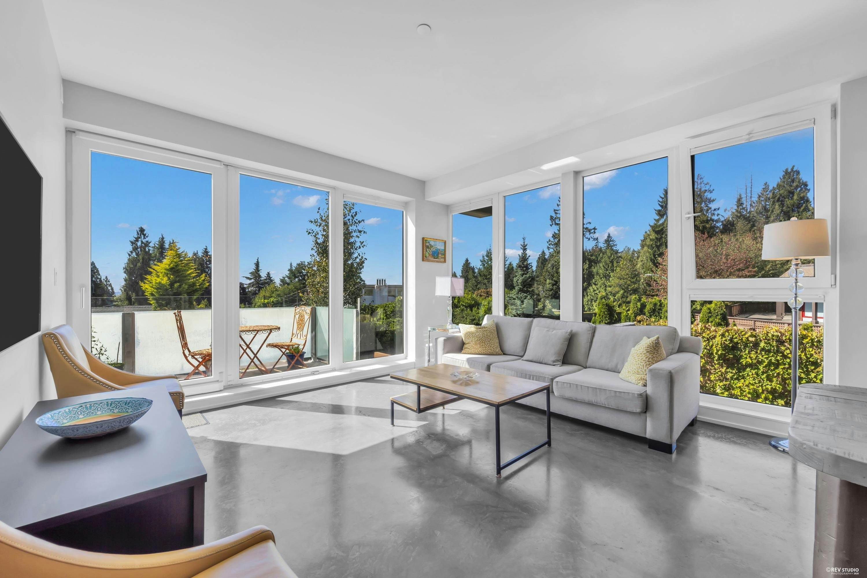 201-650 Evergreen Place, North Vancouver, BC, V7N 0A5