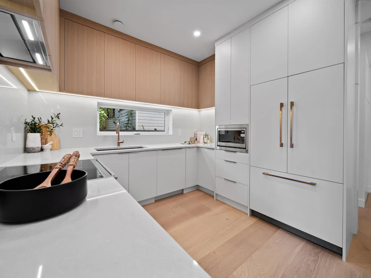 5405 Wales Street, Vancouver, BC, V5R 3M9 - 7
