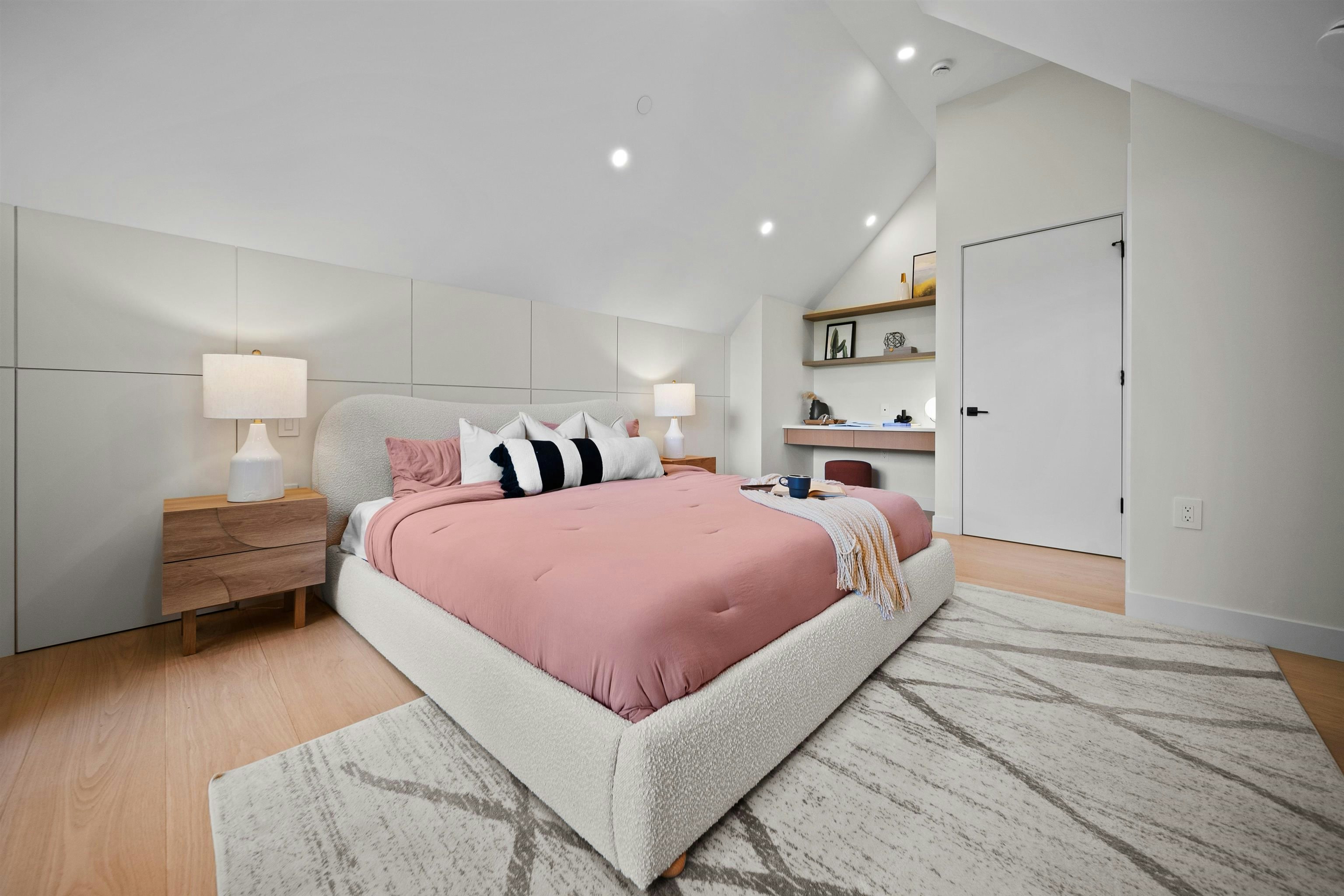 5405 Wales Street, Vancouver, BC, V5R 3M9 - 20