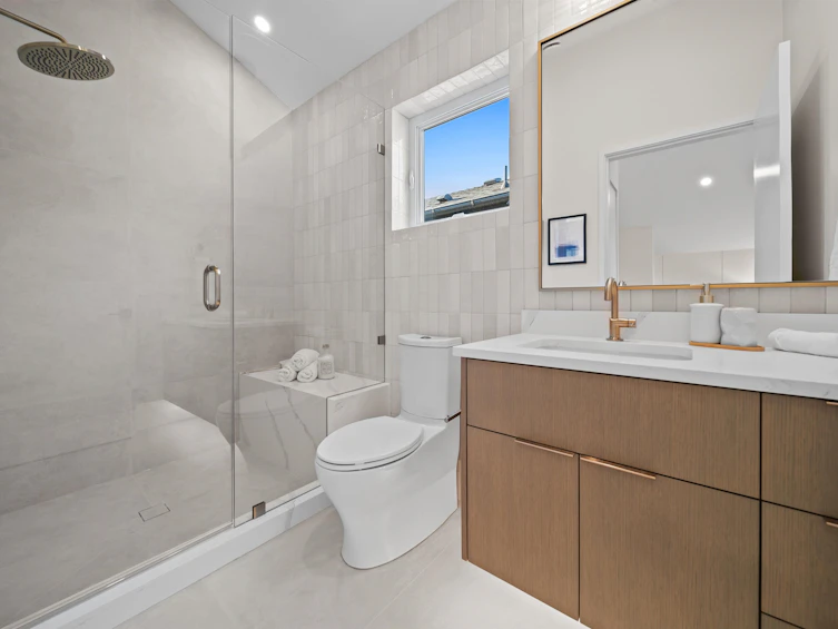 5405 Wales Street, Vancouver, BC, V5R 3M9 - 14