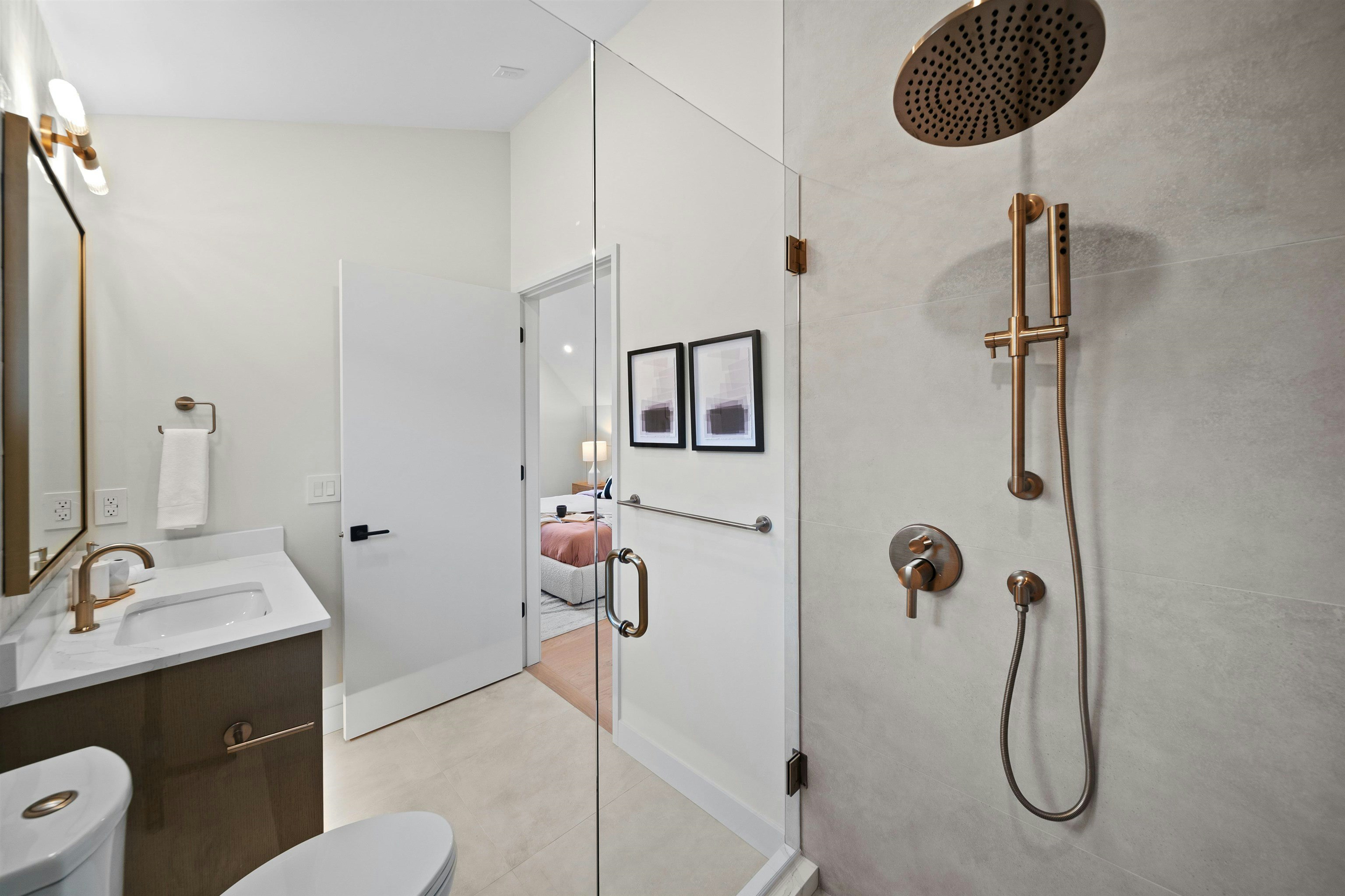 5405 Wales Street, Vancouver, BC, V5R 3M9 - 15