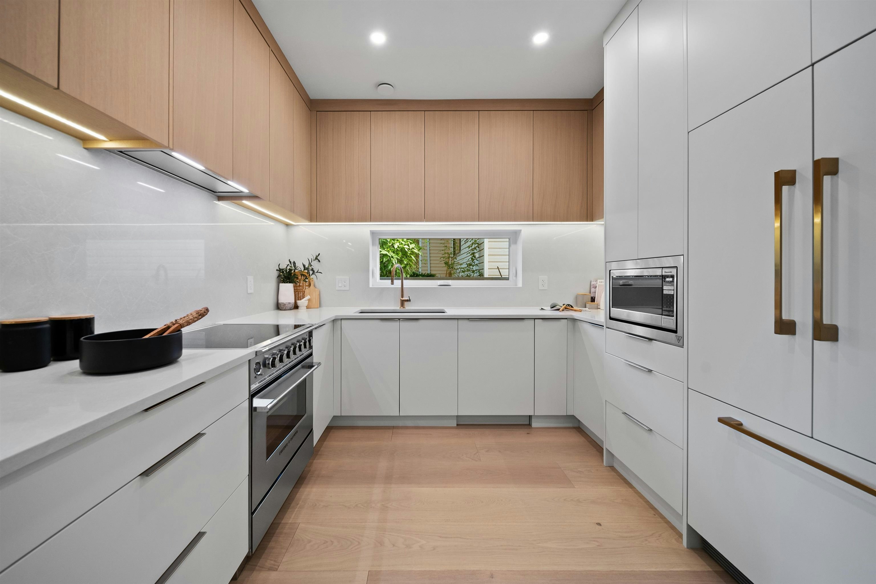 5405 Wales Street, Vancouver, BC, V5R 3M9 - 6