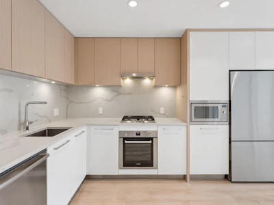 903-567 Clarke Road - 3