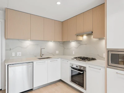903-567 Clarke Road - 4