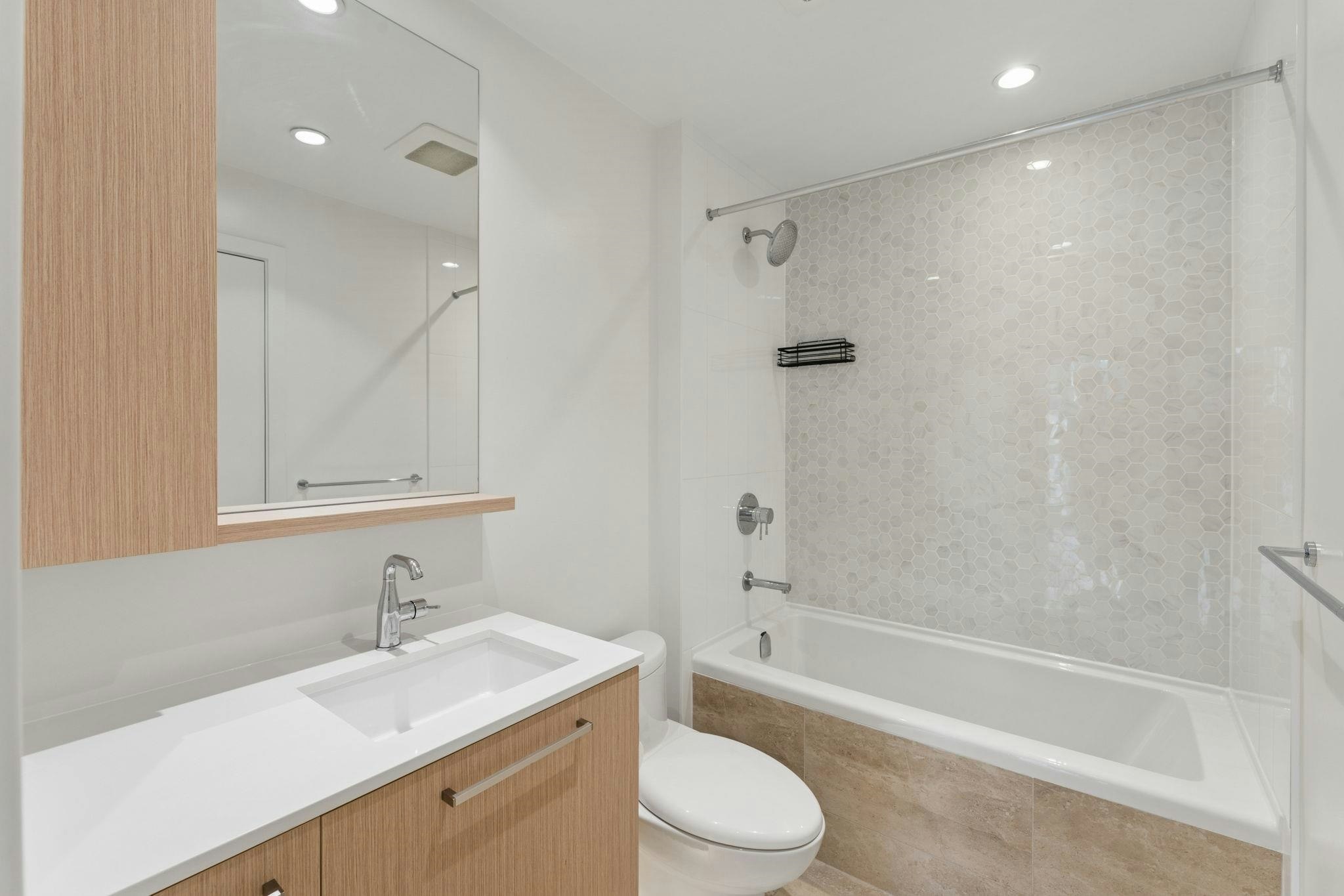 903-567 Clarke Road, Coquitlam, BC, V3J 0K7 - 17