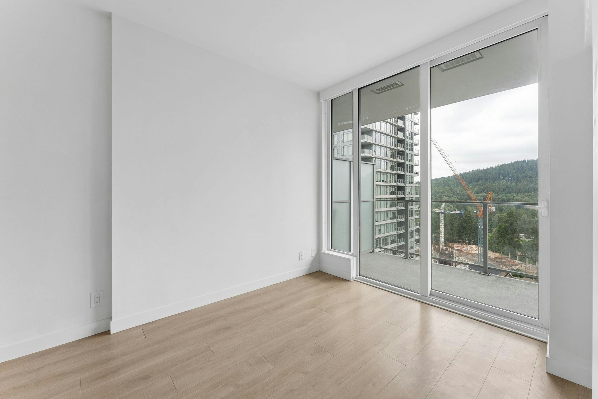 903-567 Clarke Road, Coquitlam, BC, V3J 0K7 - 11