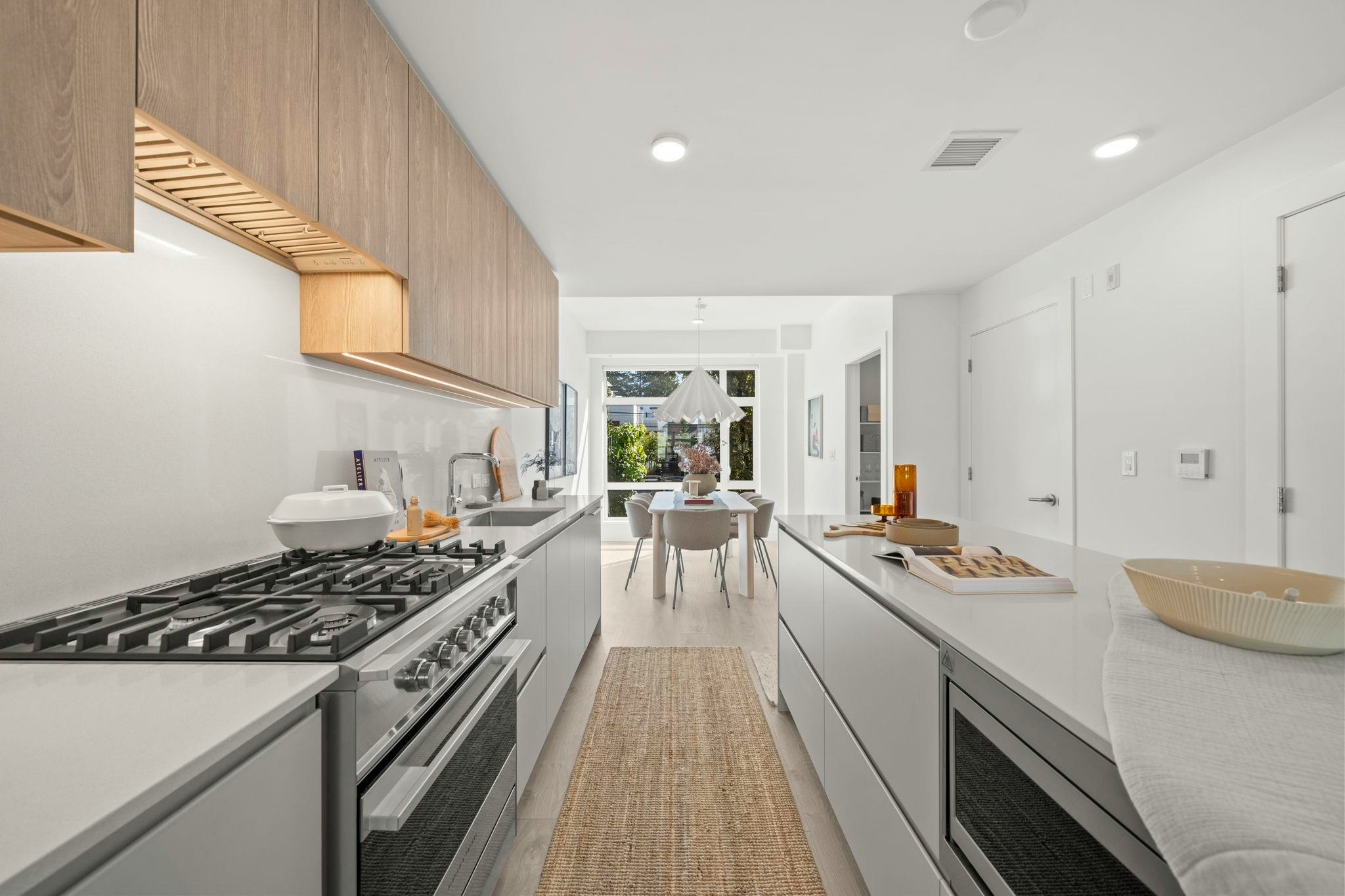 225-1010 W 47th Avenue, Vancouver, BC, V6M 0E3 - 7