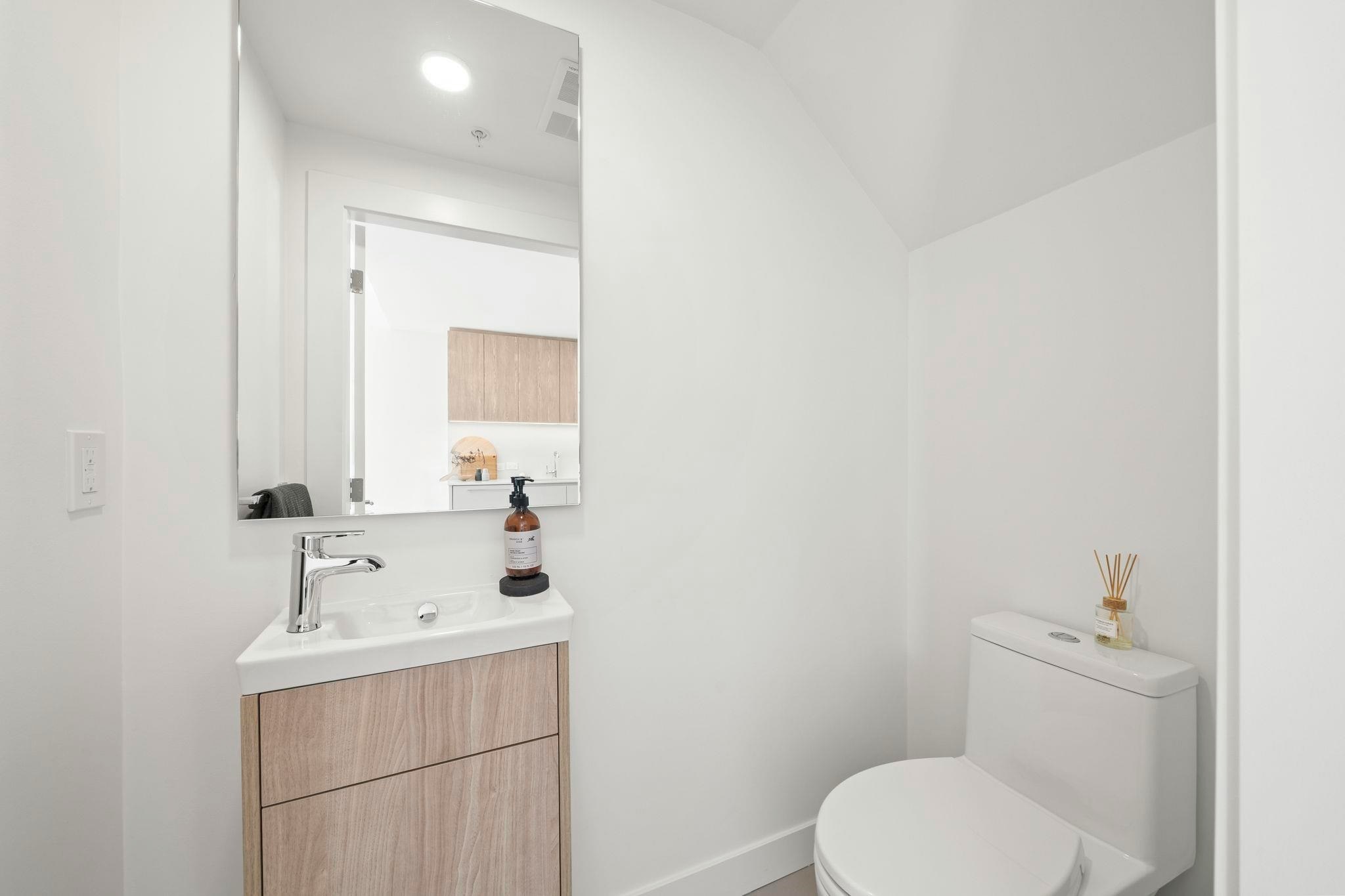 225-1010 W 47th Avenue, Vancouver, BC, V6M 0E3 - 14