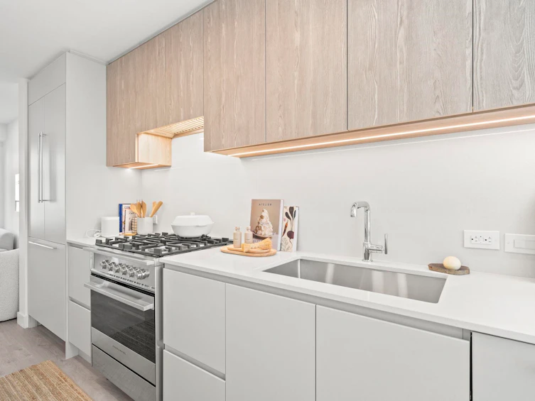 225-1010 W 47th Avenue, Vancouver, BC, V6M 0E3 - 11