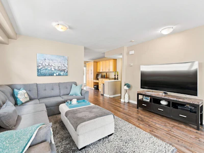 6-6533 121 Street - 2