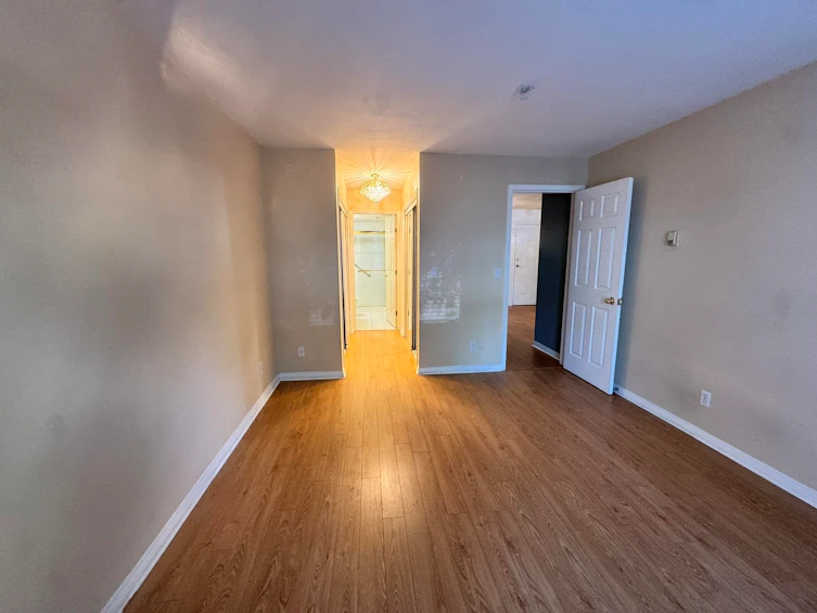 209-7171 121 Street, Surrey, BC, V3W 1G9 - 12
