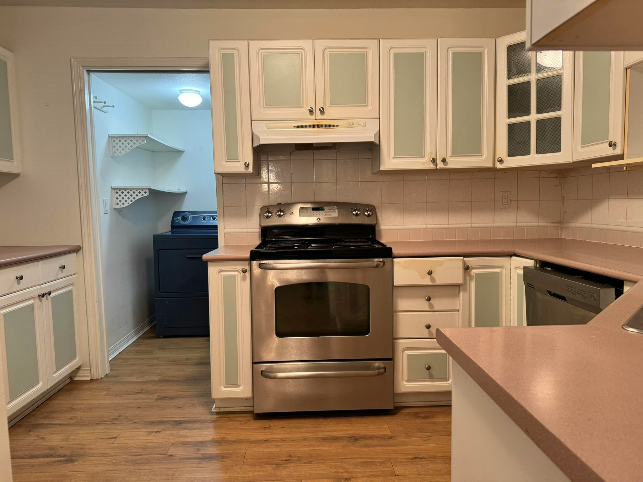 209-7171 121 Street, Surrey, BC, V3W 1G9 - 25