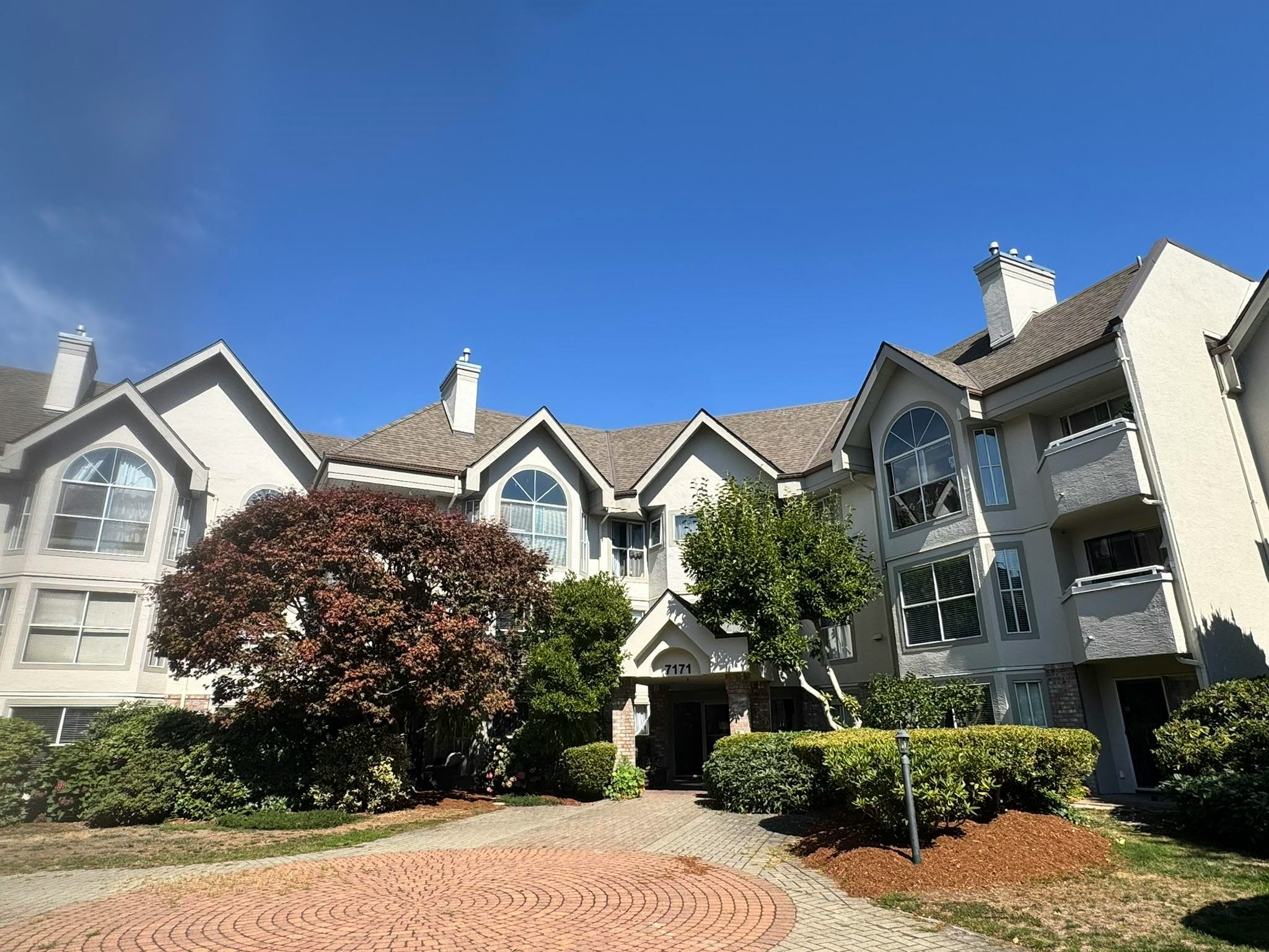 209-7171 121 Street, Surrey, BC, V3W 1G9 - 33