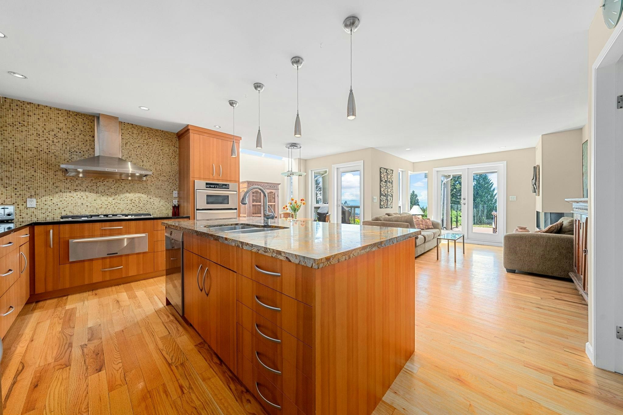 3961 St. Albans Avenue, North Vancouver, BC, V7N 1S9 - 17