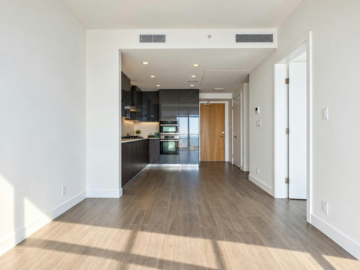 2505-6511 Sussex Avenue, Burnaby, BC, V5H 0K5 - 7