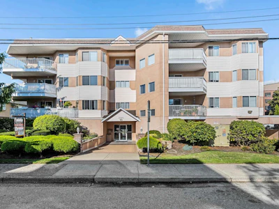305-8985 Mary Street - 2