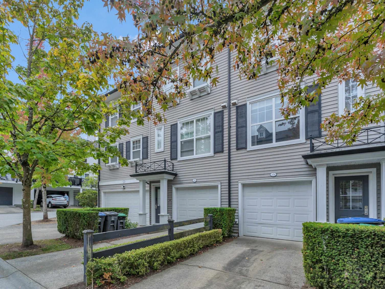 19-15075 60 Avenue, Surrey, BC, V3S 1S1