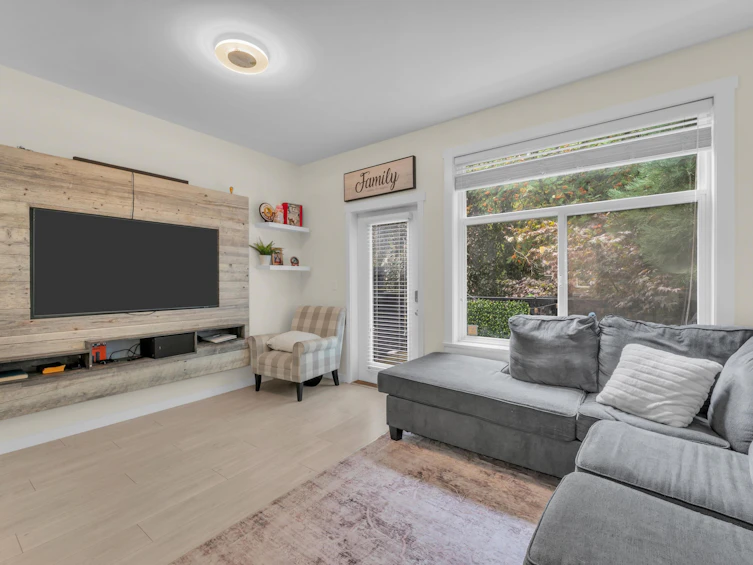 19-15075 60 Avenue, Surrey, BC, V3S 1S1 - 6