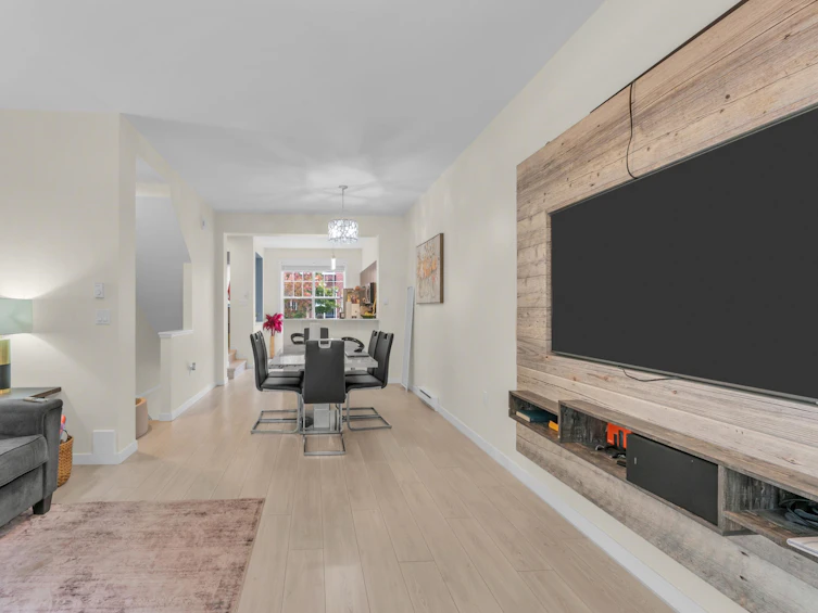 19-15075 60 Avenue, Surrey, BC, V3S 1S1 - 8