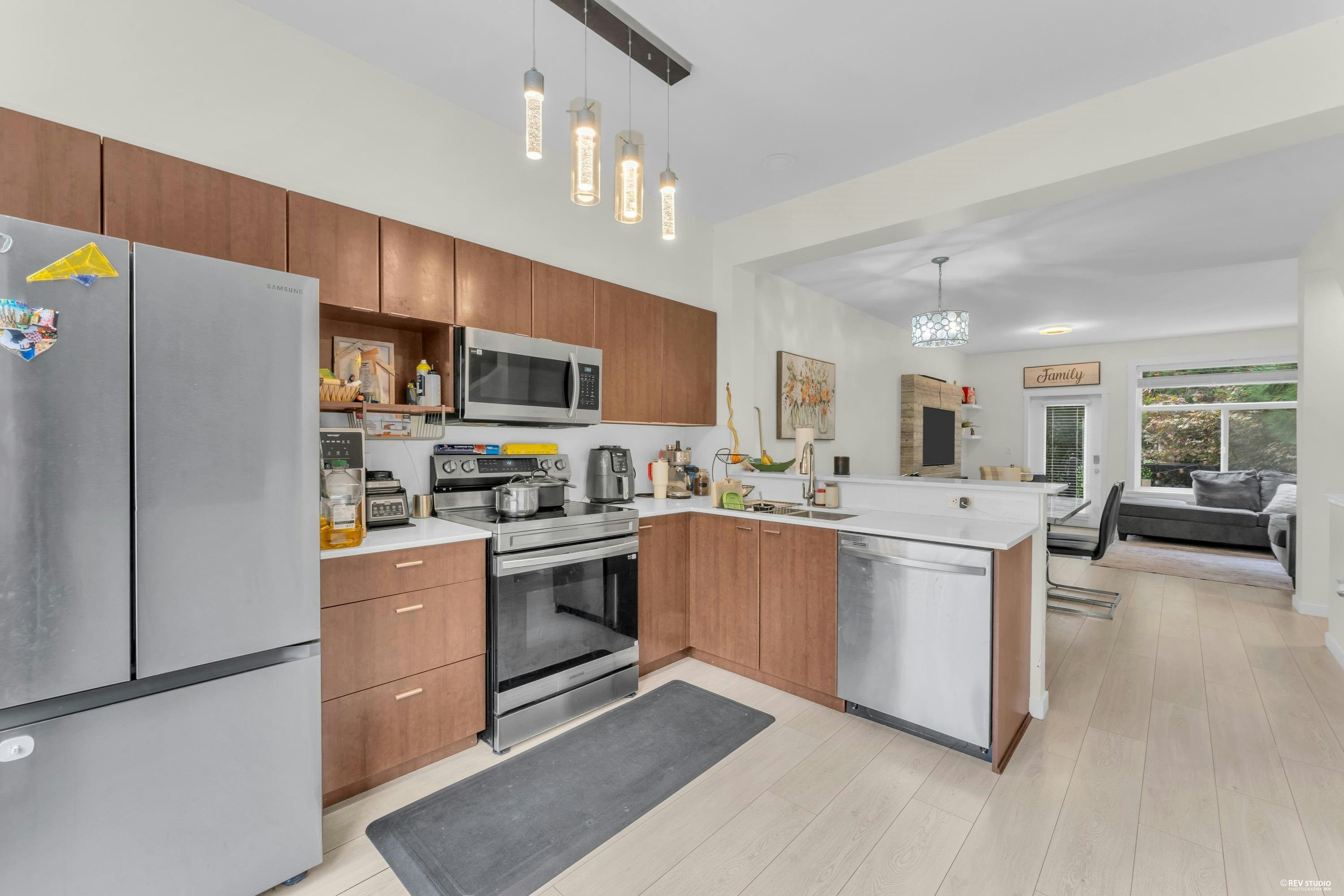 19-15075 60 Avenue, Surrey, BC, V3S 1S1 - 12