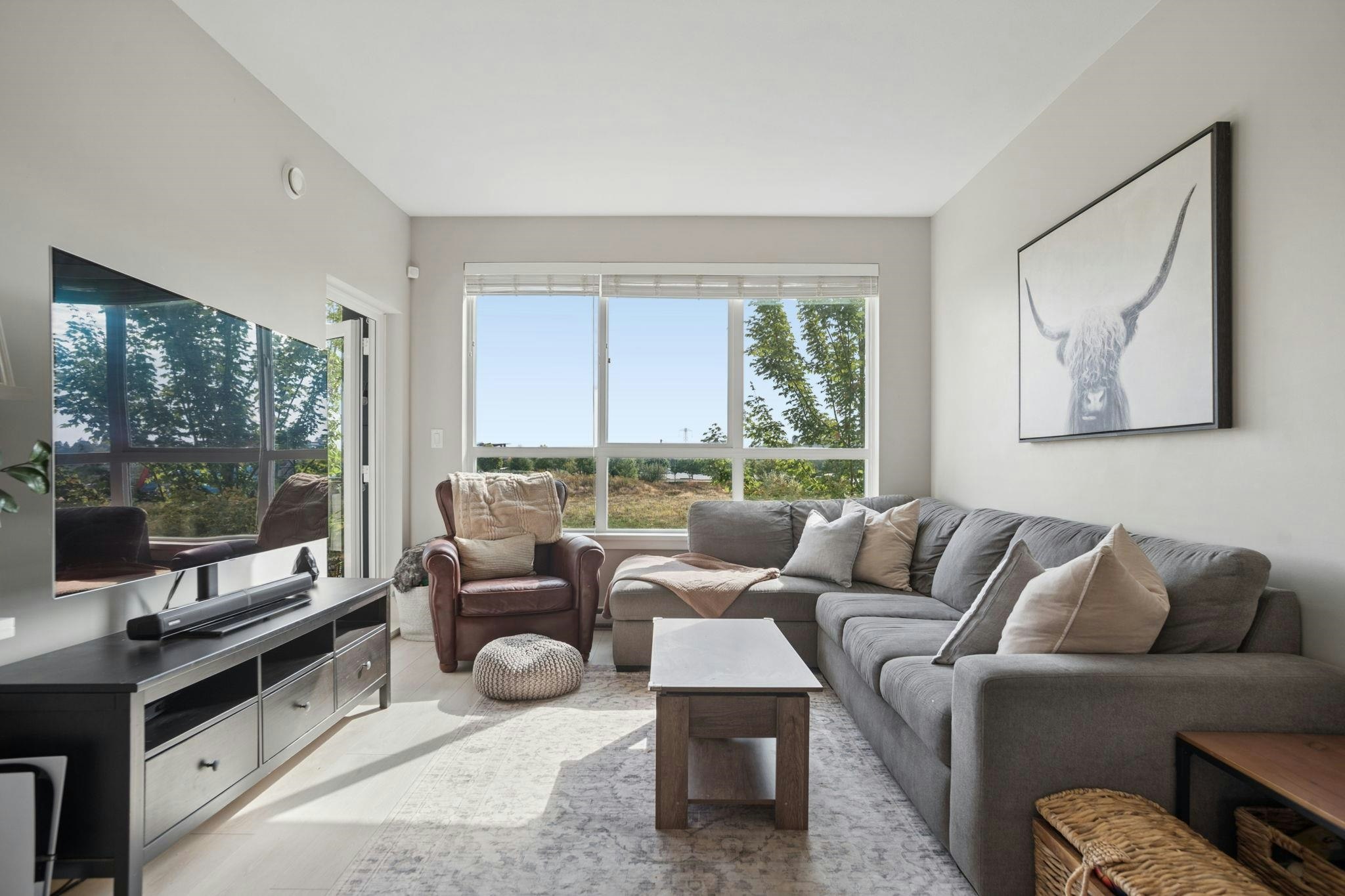 228-4690 Hawk Lane - 2