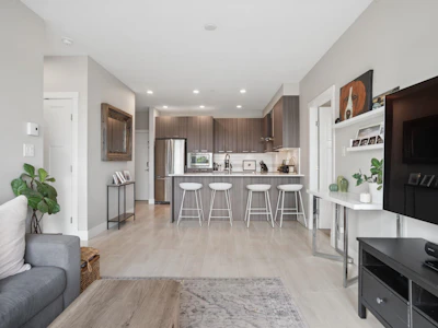 228-4690 Hawk Lane - 3