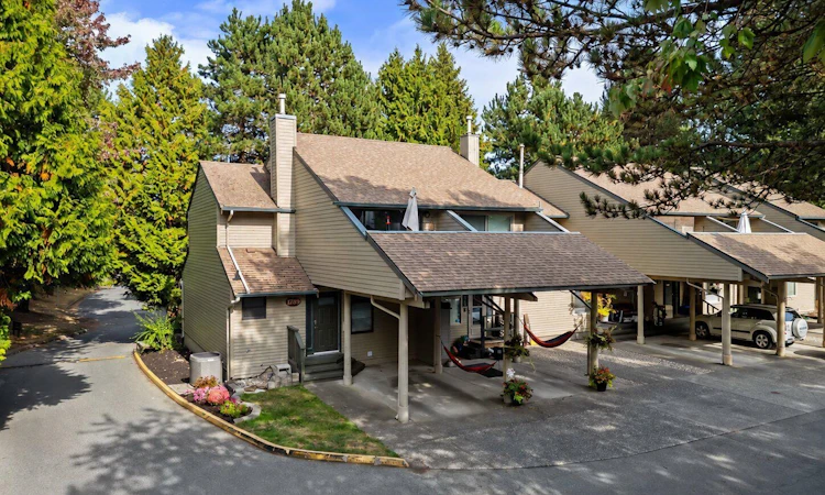 1789 Lilac Drive