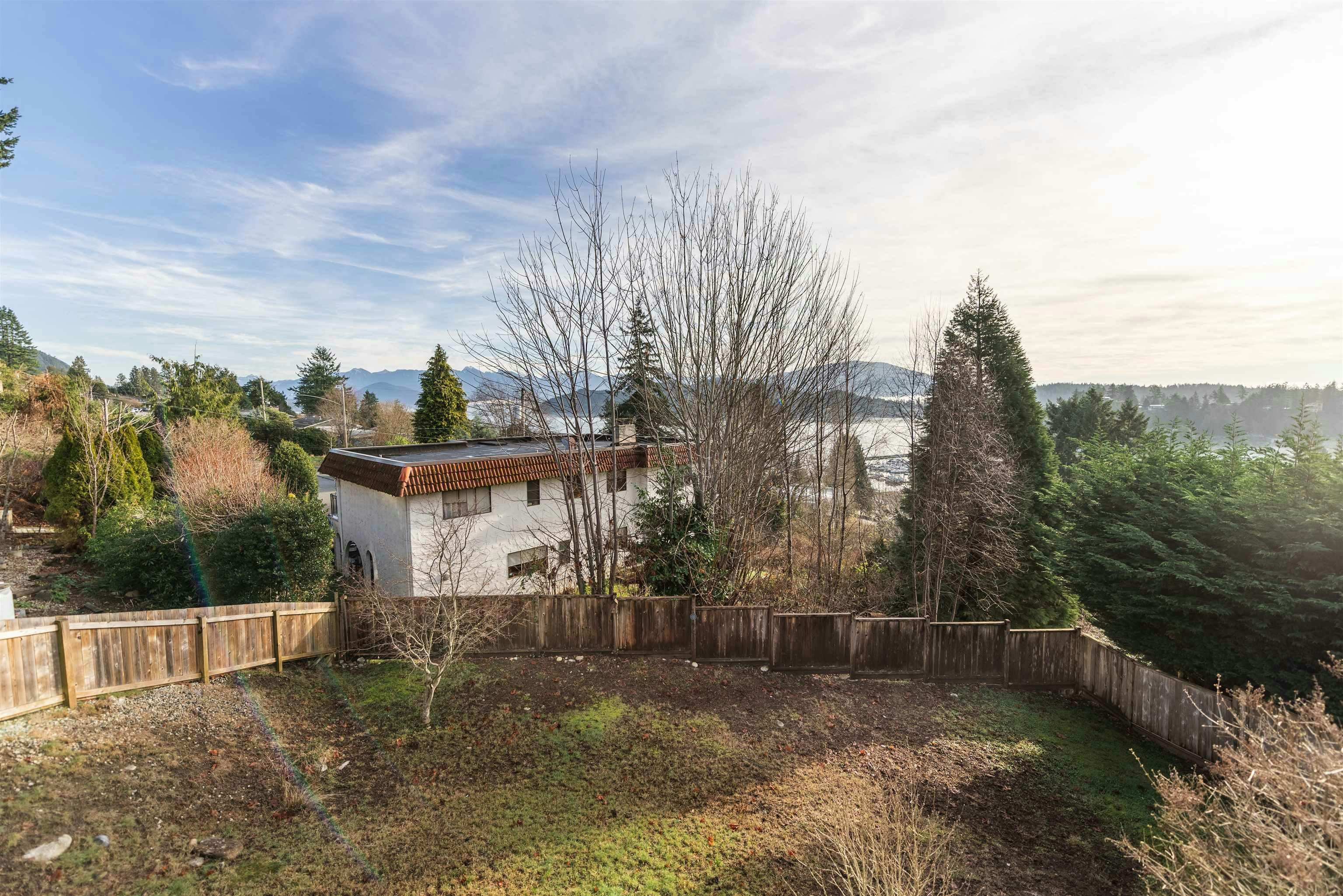 476 Abbs Road, Gibsons, BC, V0N 1V8 - 24
