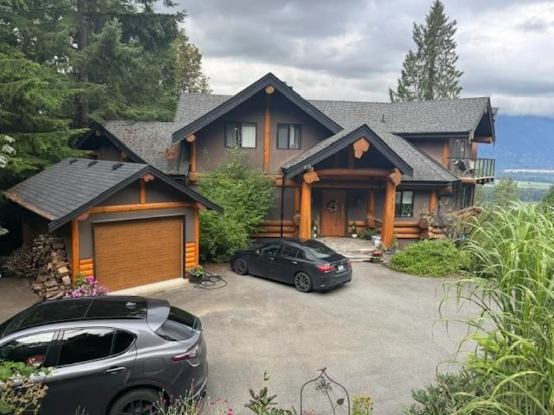 8327 Shrewsbury Drive, Chilliwack BC V2R 3X2