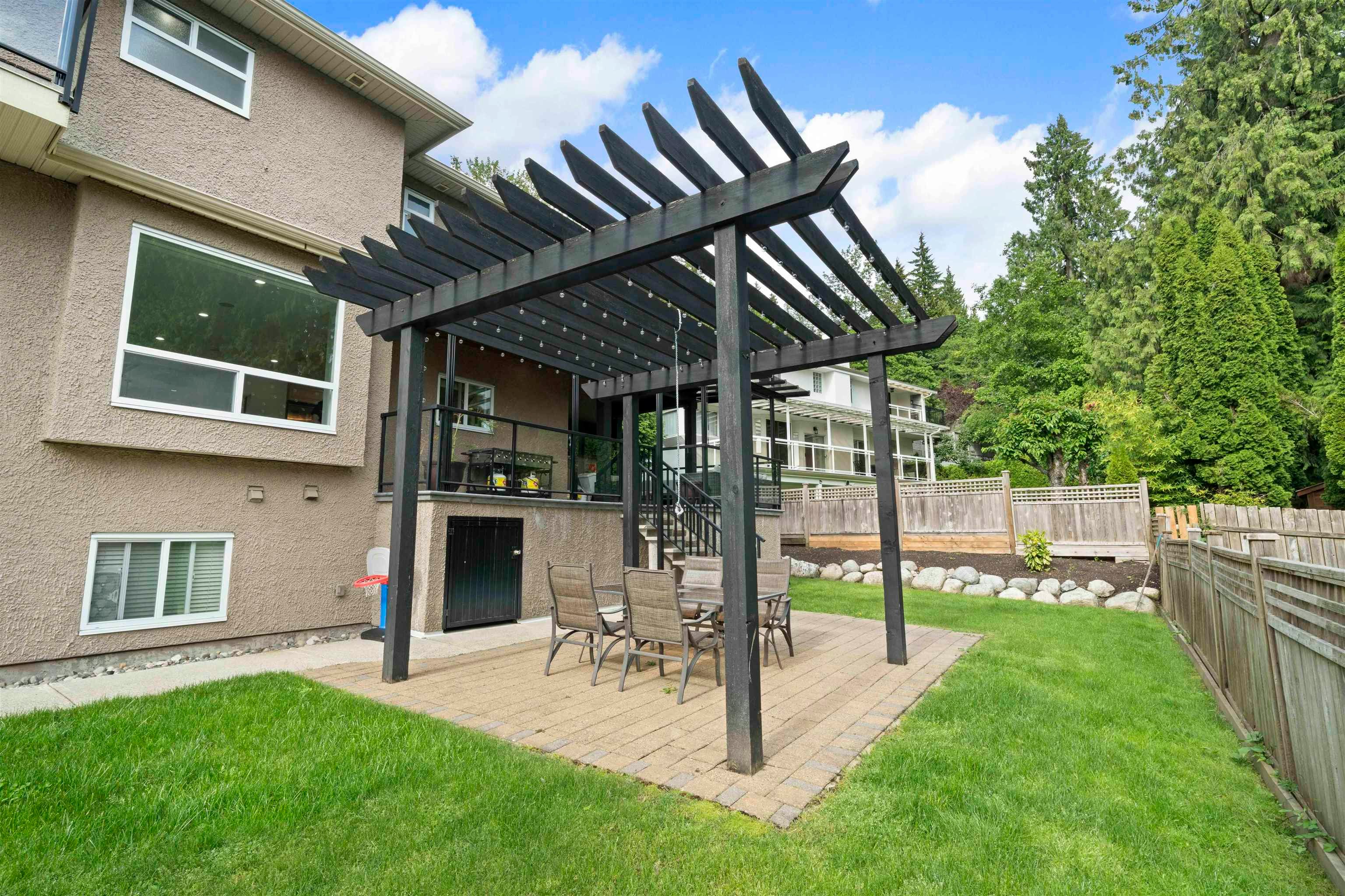 7638 Aubrey Street, Burnaby, BC, V5A 1K7 - 35