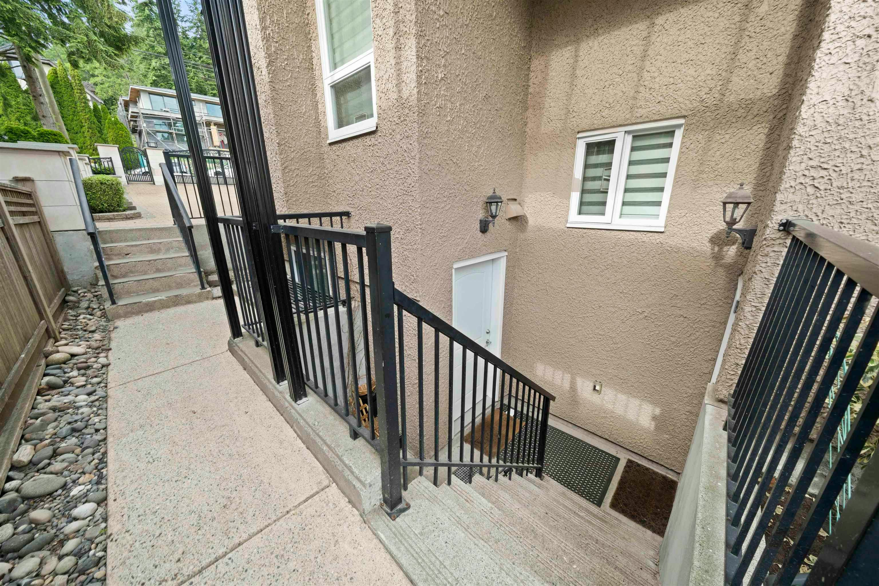 7638 Aubrey Street, Burnaby, BC, V5A 1K7 - 38