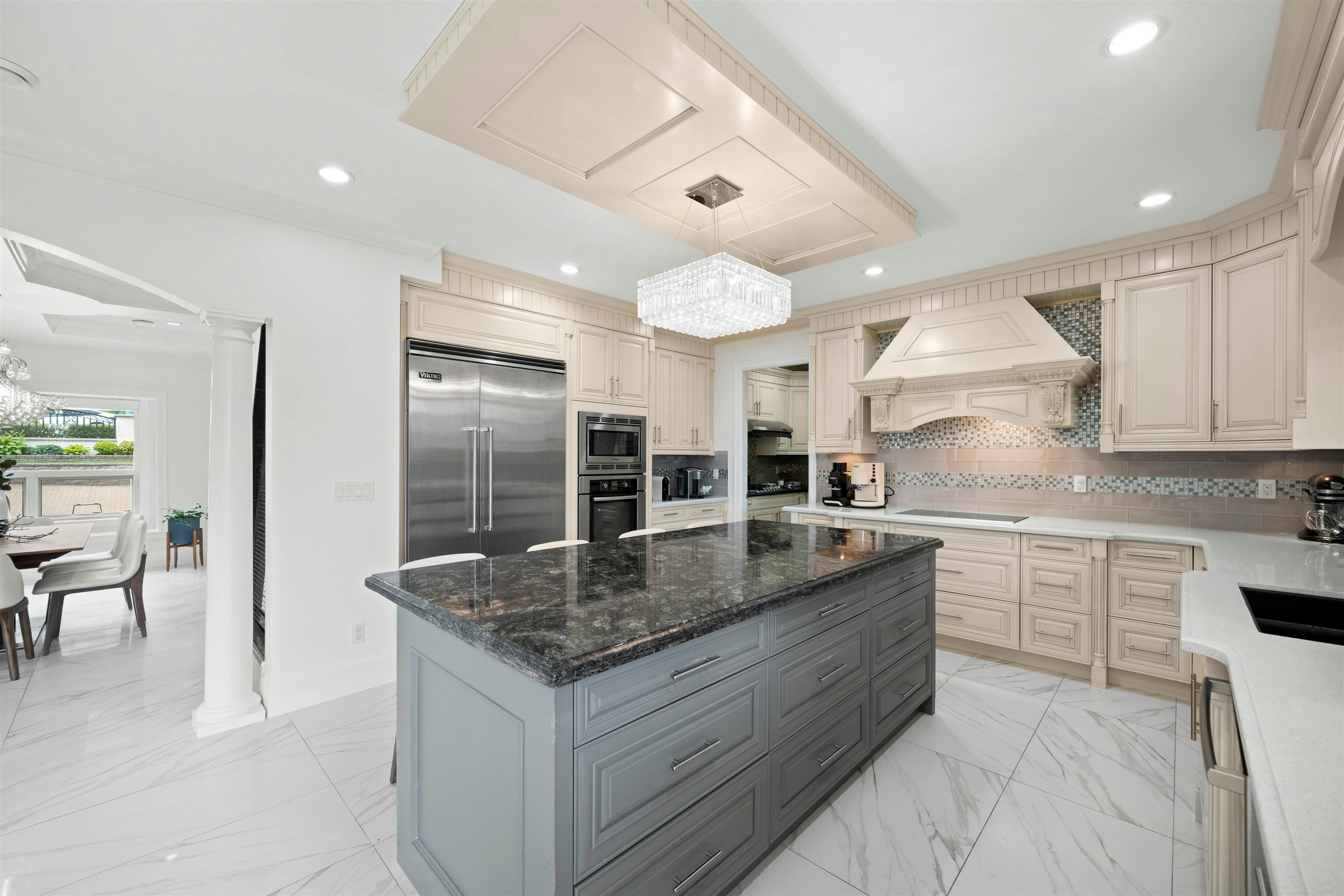7638 Aubrey Street, Burnaby, BC, V5A 1K7 - 12
