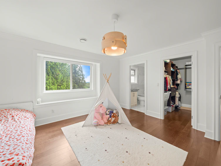 7638 Aubrey Street, Burnaby, BC, V5A 1K7 - 24