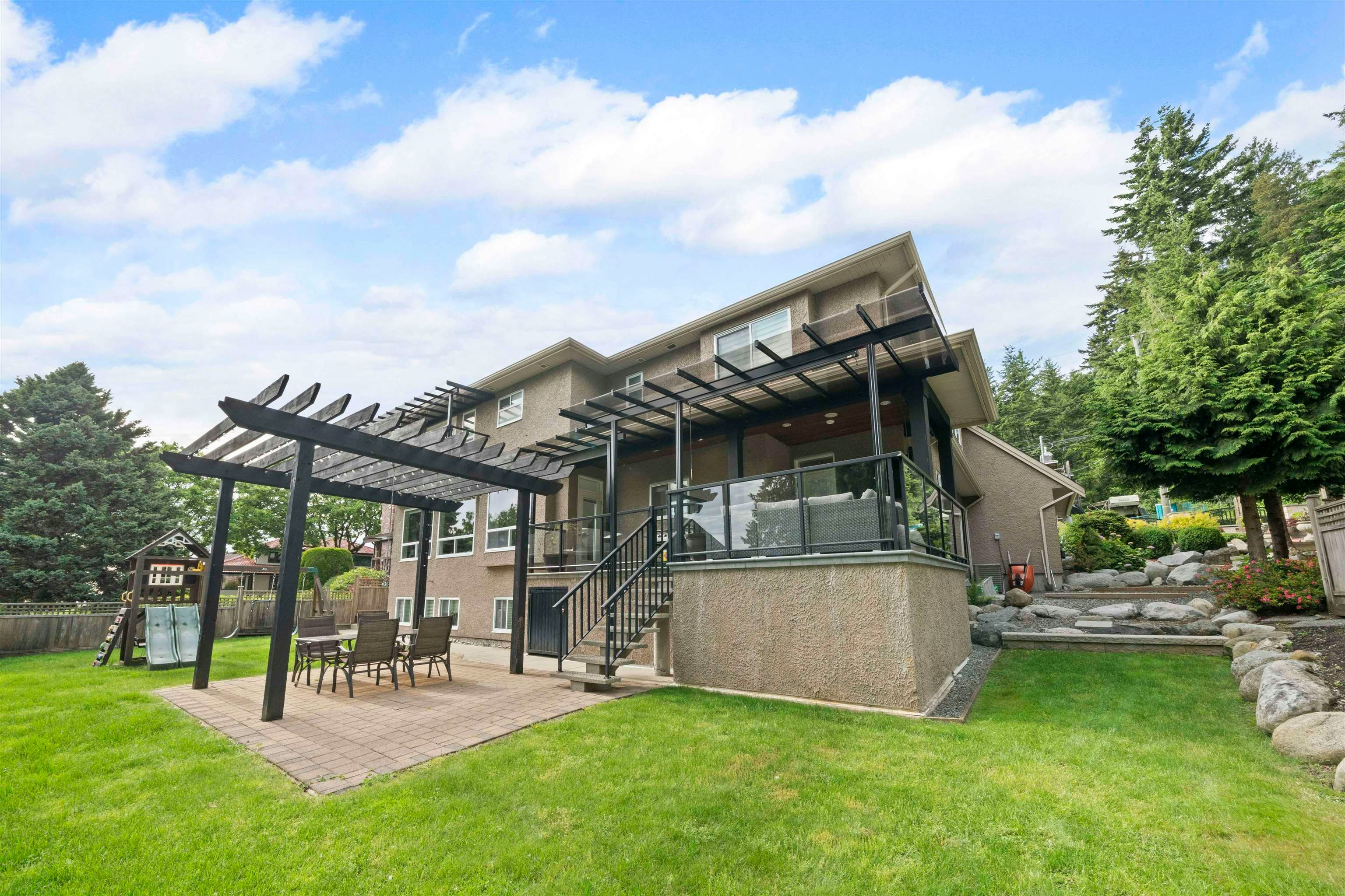 7638 Aubrey Street, Burnaby, BC, V5A 1K7 - 34