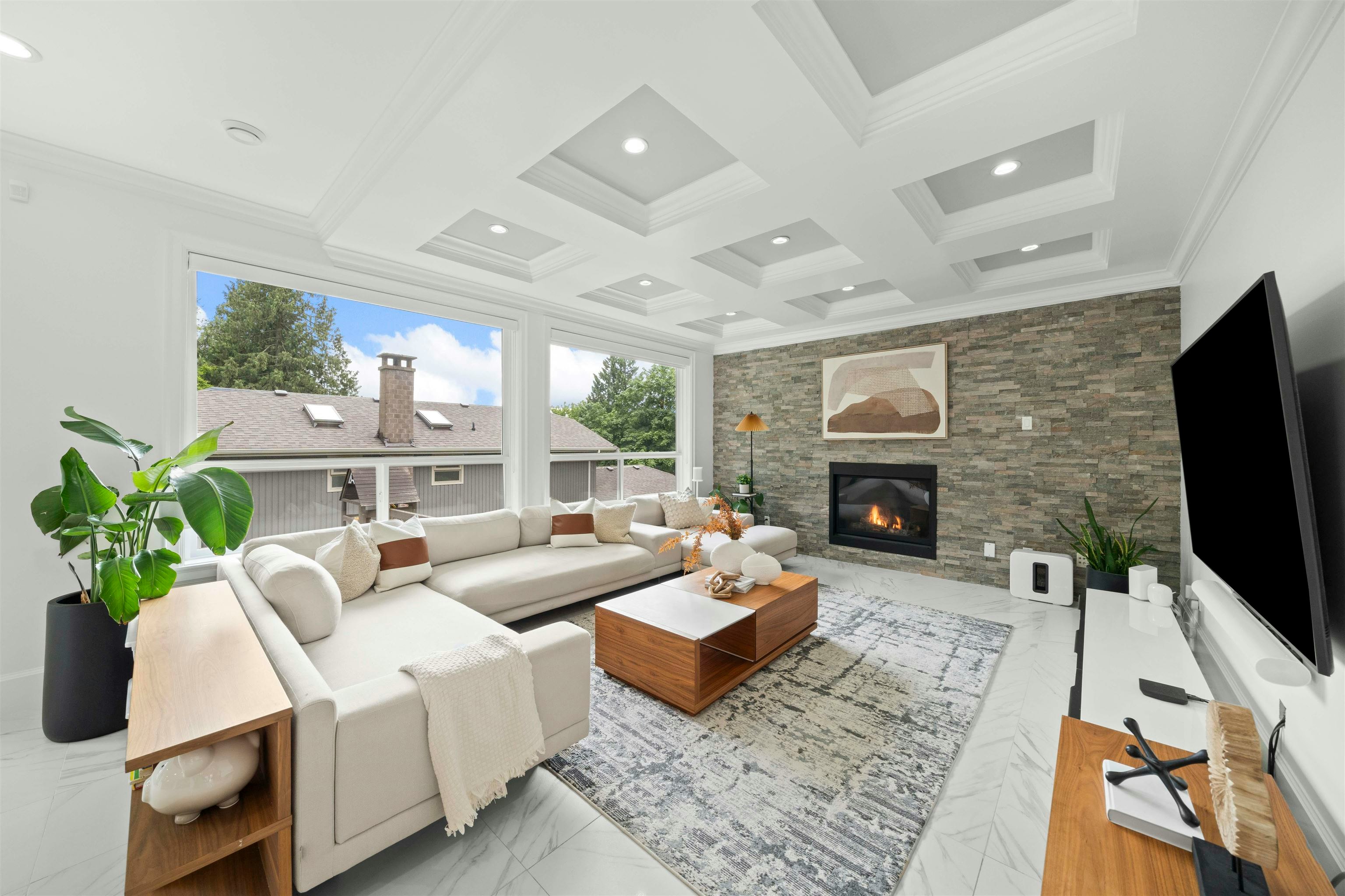 7638 Aubrey Street, Burnaby, BC, V5A 1K7 - 7