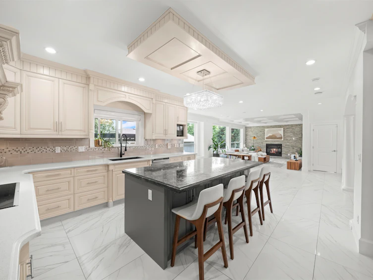 7638 Aubrey Street, Burnaby, BC, V5A 1K7 - 9