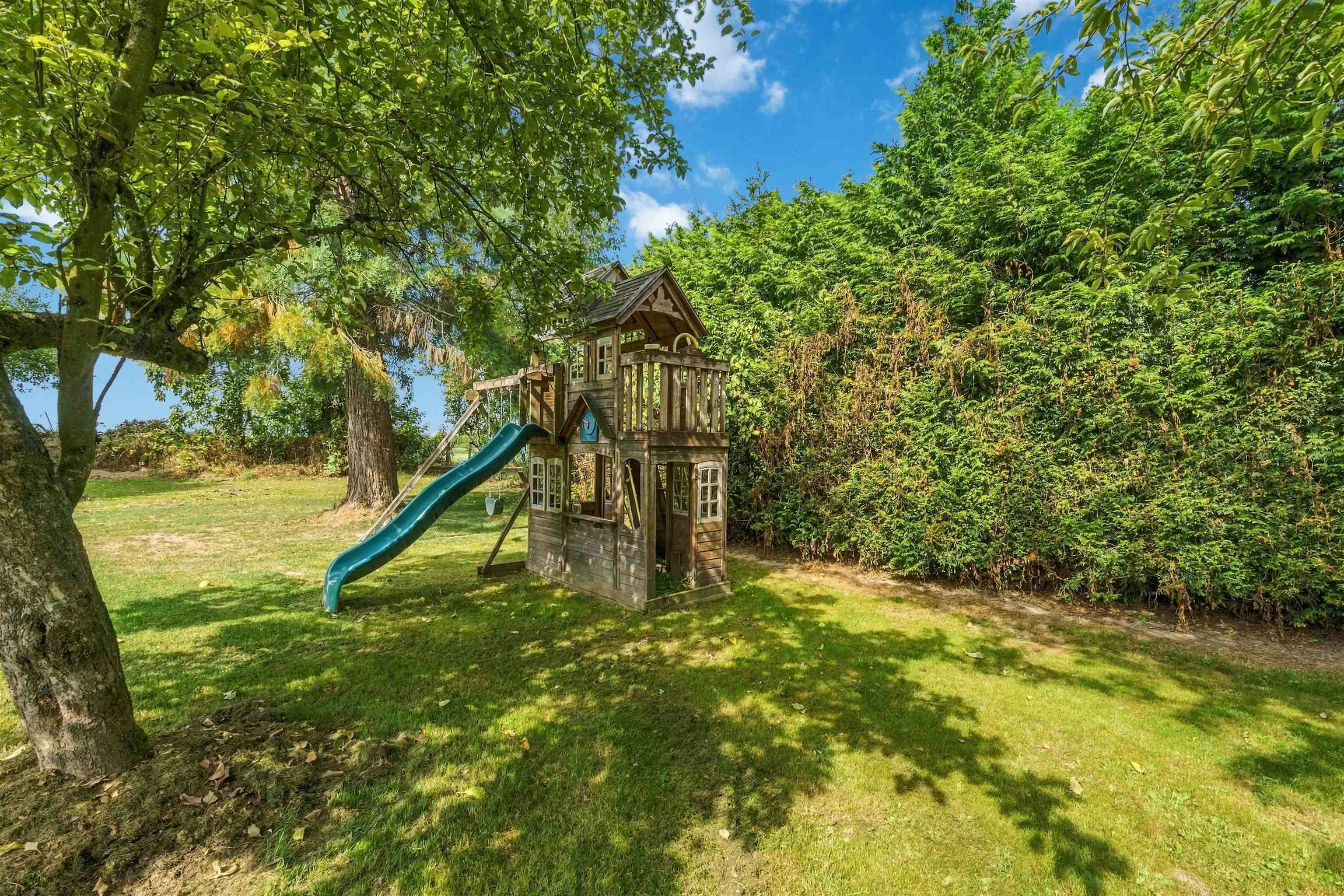 35815 Page Road, Abbotsford, BC, V3G 1P3 - 27