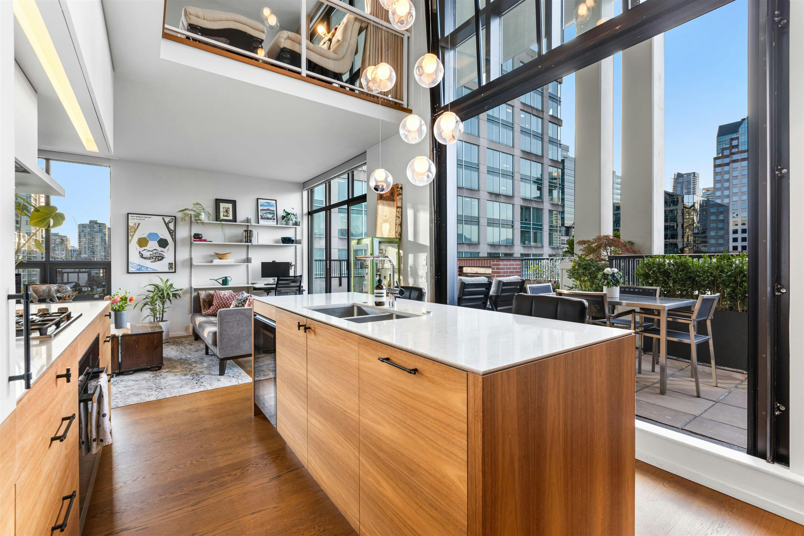 PH701-531 Beatty Street - 2