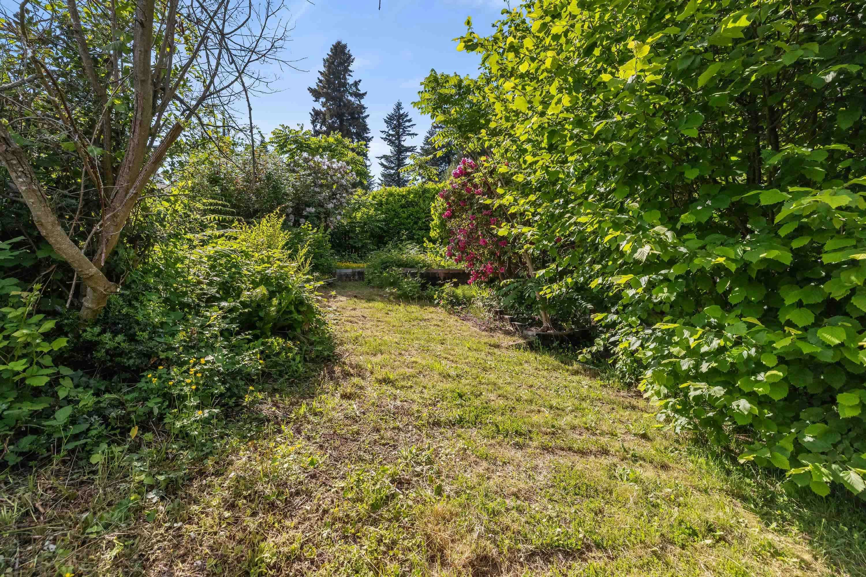 1908 Warwick Crescent, Port Coquitlam, BC, V3C 1L8 - 32