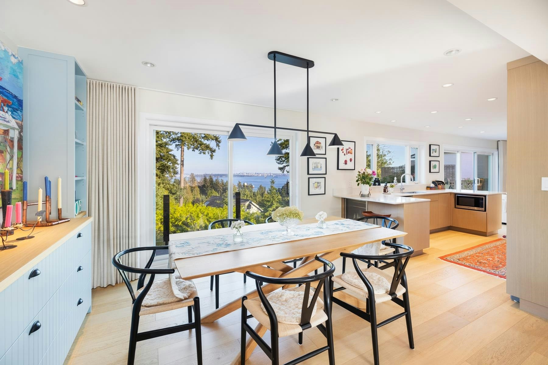 4772 Meadfeild Court, West Vancouver, BC, V7W 2Y3