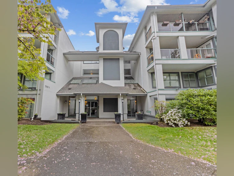 204B-7025 Stride Avenue, Burnaby, BC, V3N 4Y2 - 26