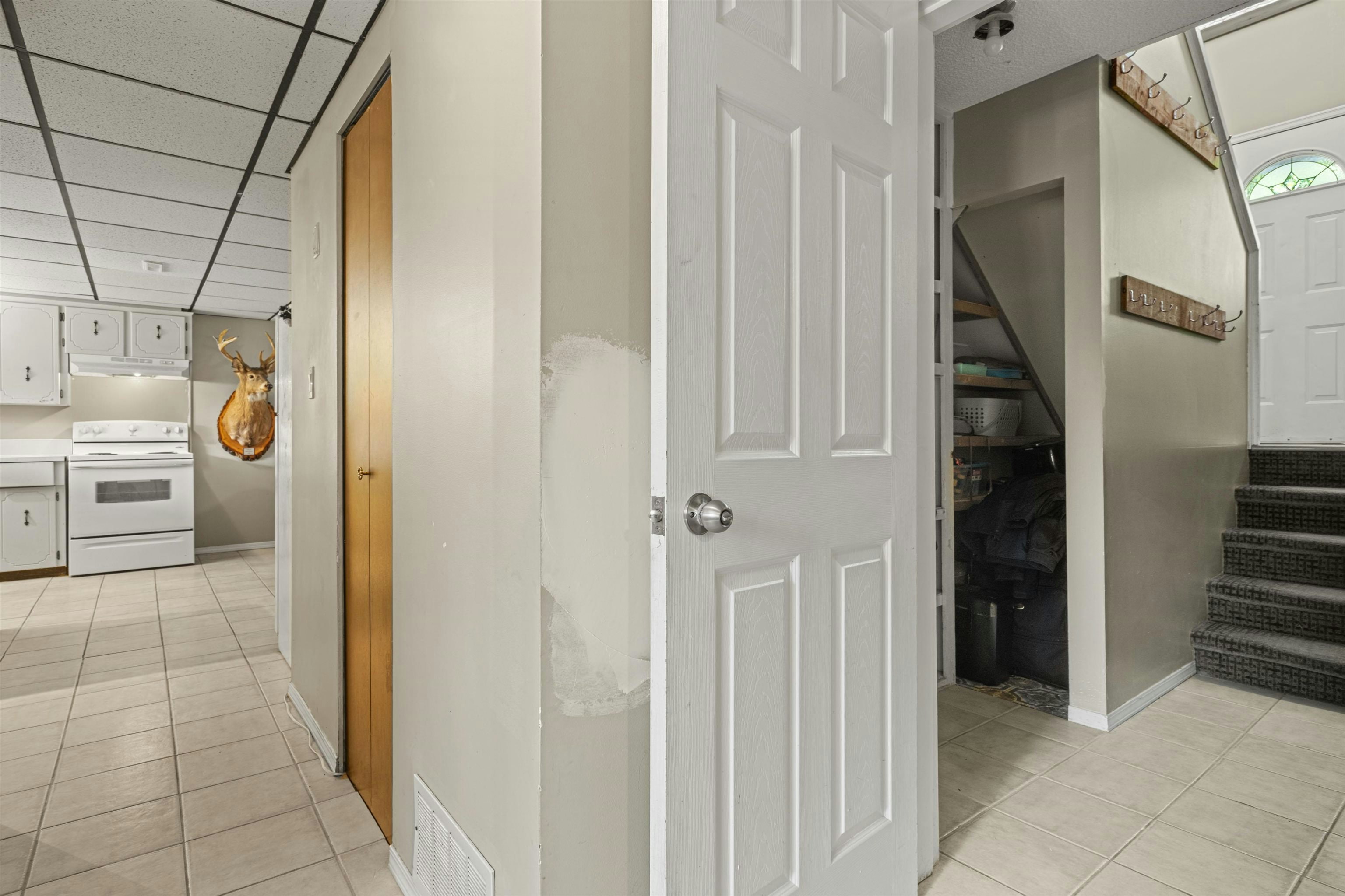 450 Wardle Street, Hope, BC, V0X 1L0 - 24