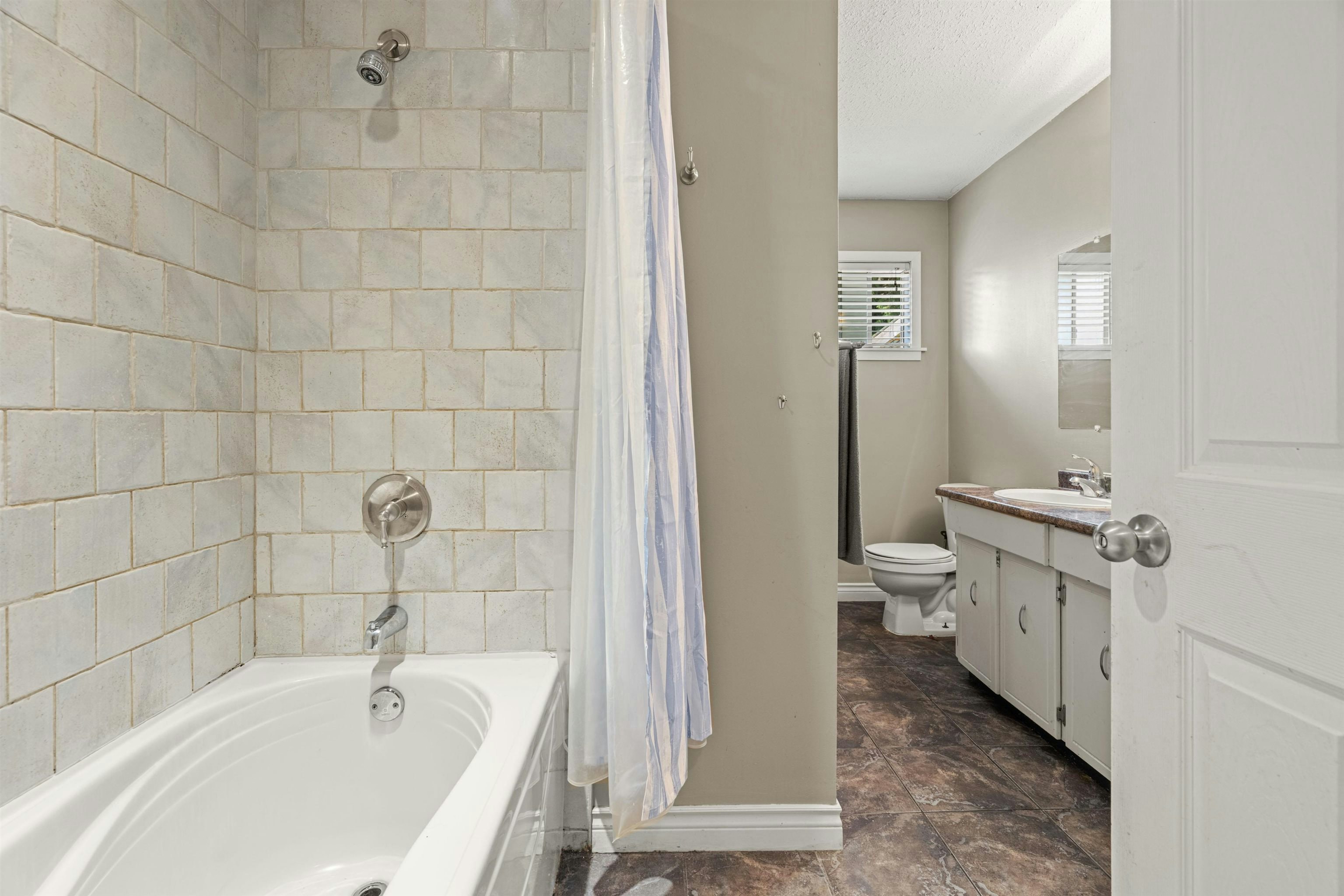 450 Wardle Street, Hope, BC, V0X 1L0 - 20