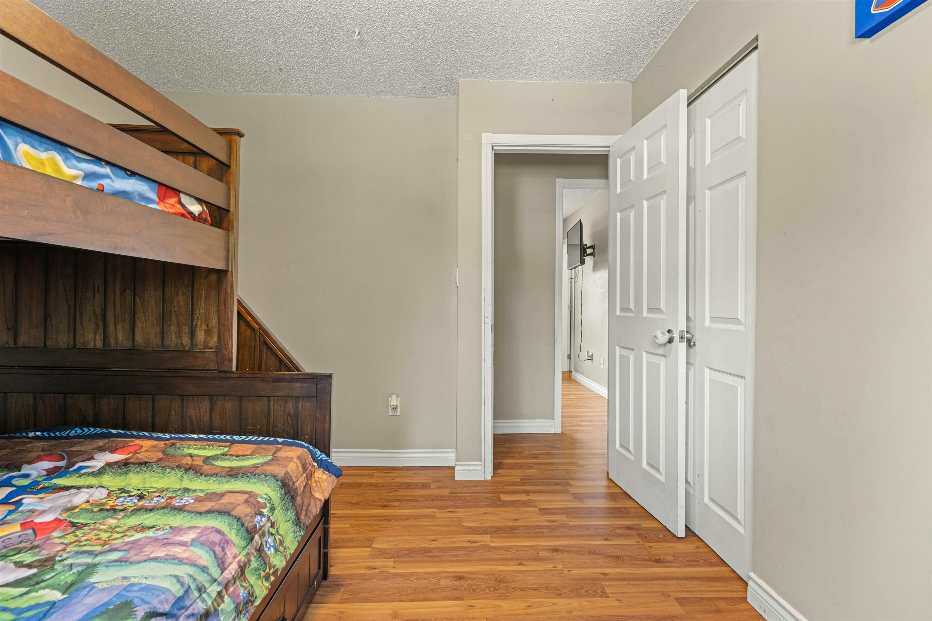 450 Wardle Street, Hope, BC, V0X 1L0 - 16