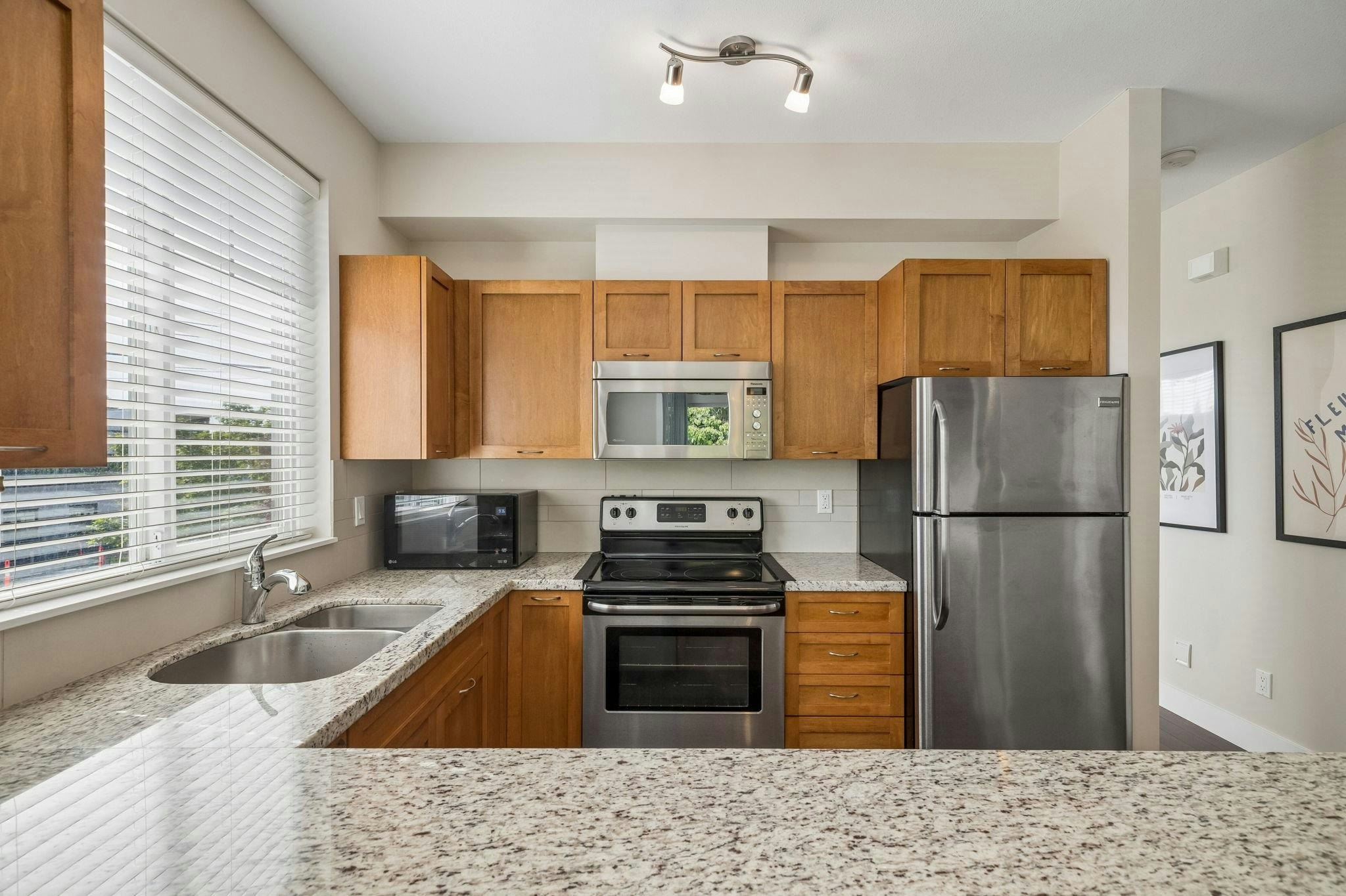 1-8277 161 Street, Surrey, BC, V4N 0N3 - 12